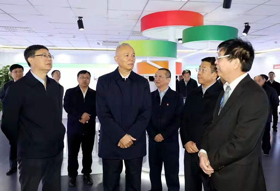 蔡奇陈吉宁来未来城01.png
